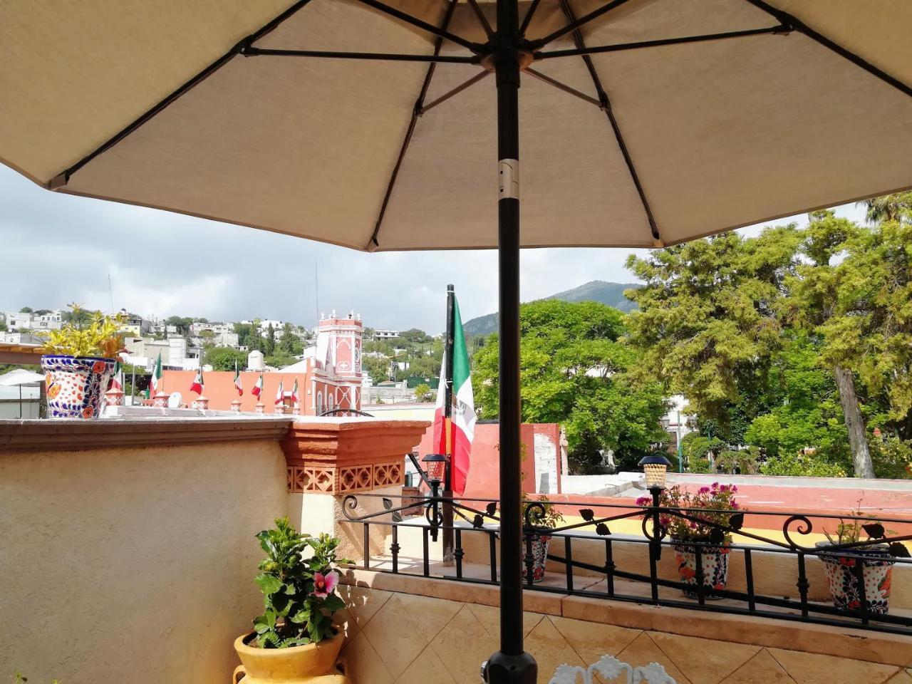 Hotel Posada Maria Bonita Берналь Экстерьер фото