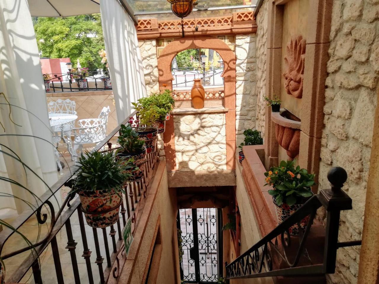 Hotel Posada Maria Bonita Берналь Экстерьер фото