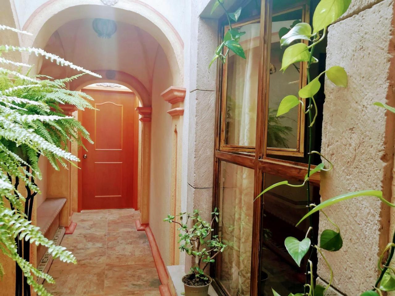 Hotel Posada Maria Bonita Берналь Экстерьер фото